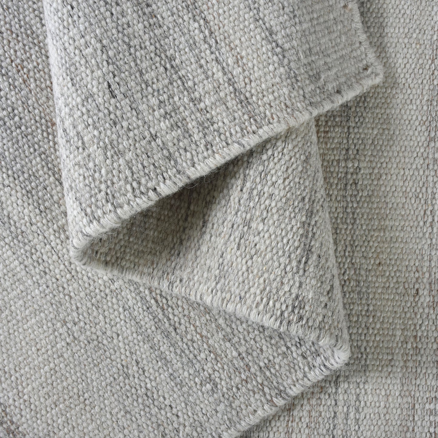 ALATA RUG - WOOL