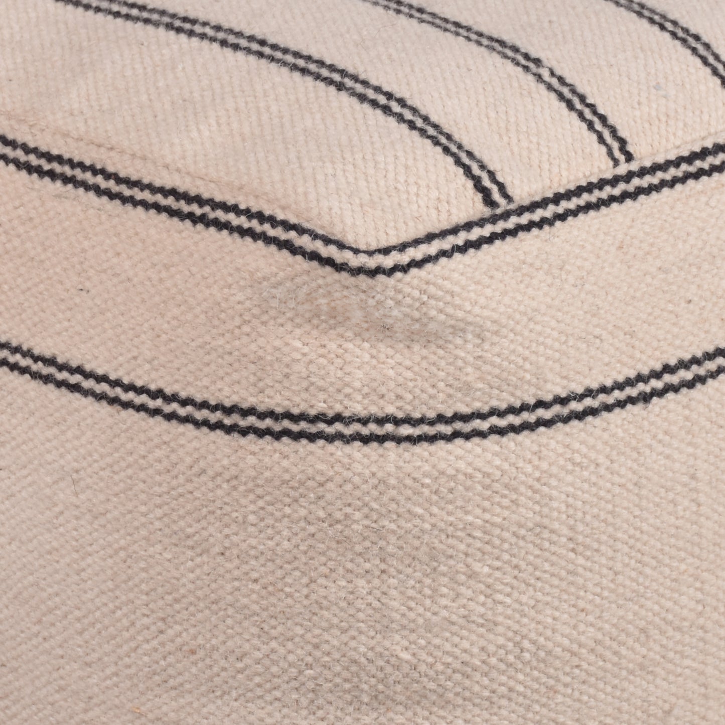 BARITE POUF - WOOL