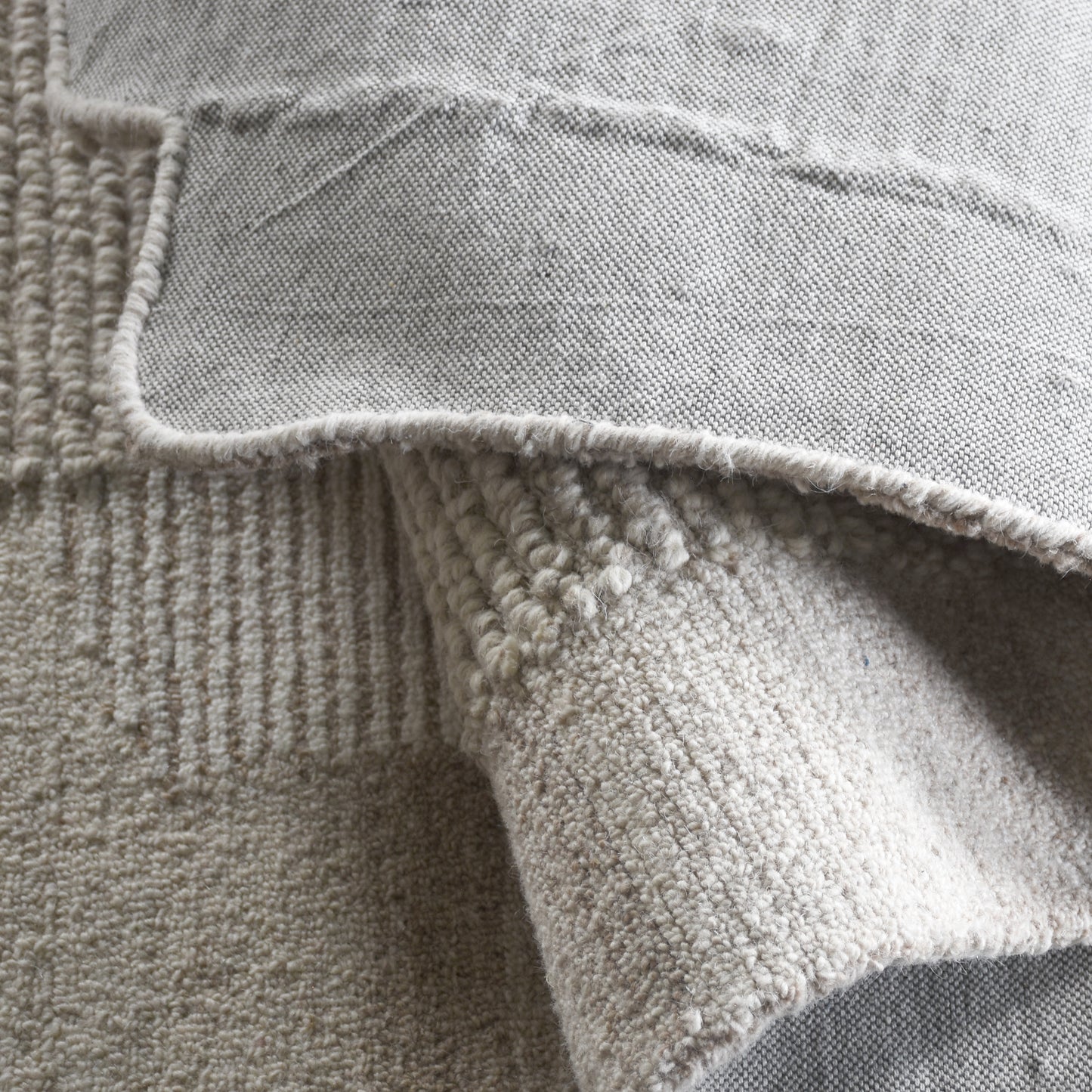 GUNNAER RUG - IVORY/BEIGE - HAND TUFTED - WOOL