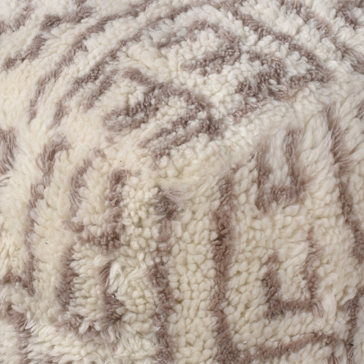 OTIRA POUF - NZ WOOL