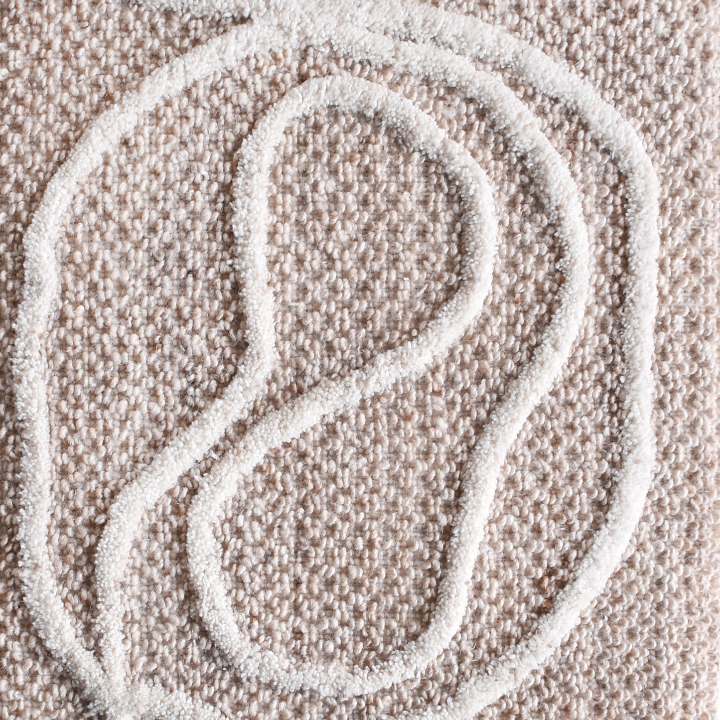 PARNAIBA WALL ART - BEIGE/IVORY - HAND WOVEN/OVER TUFTED - WOOL & MDF