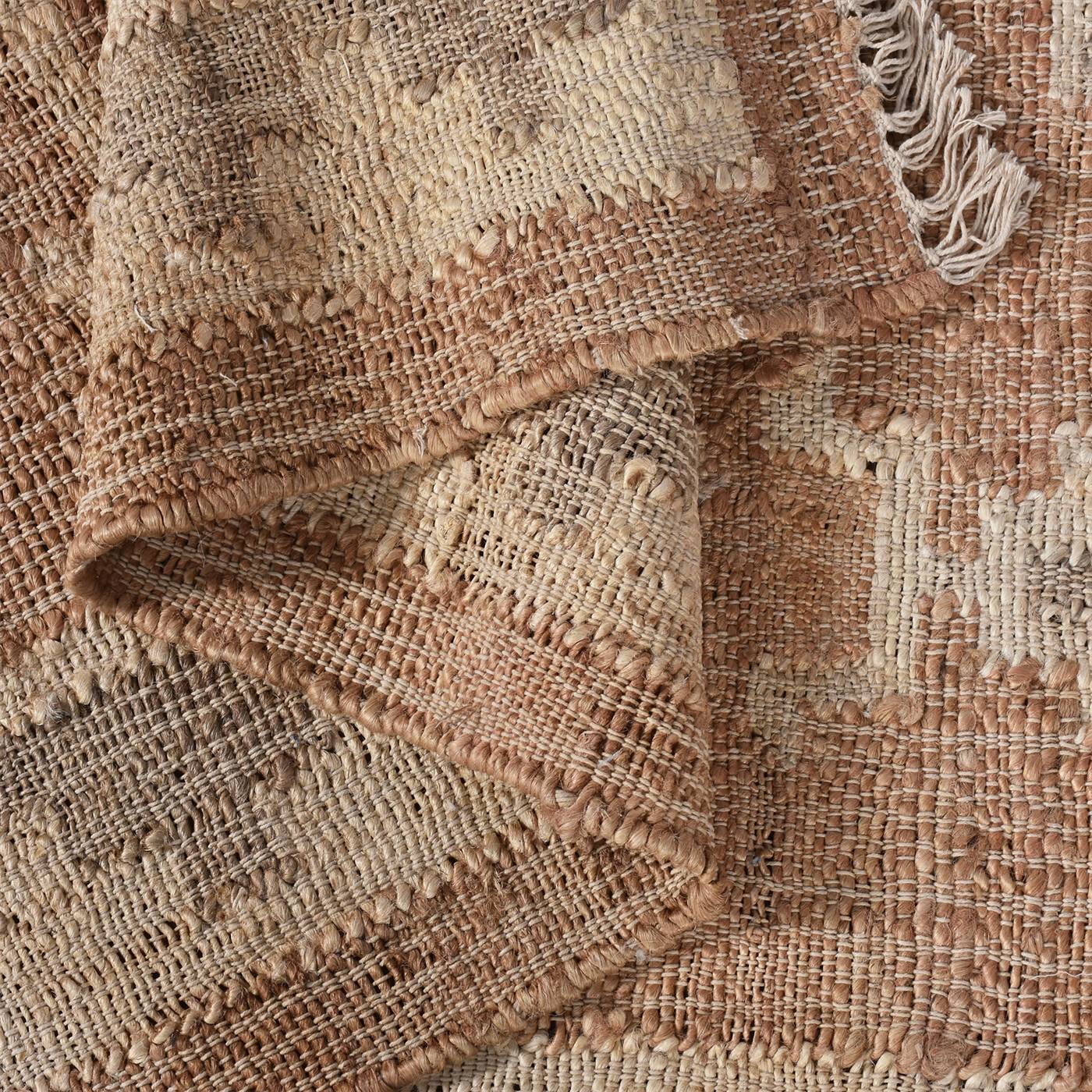 THISE RUG - JUTE