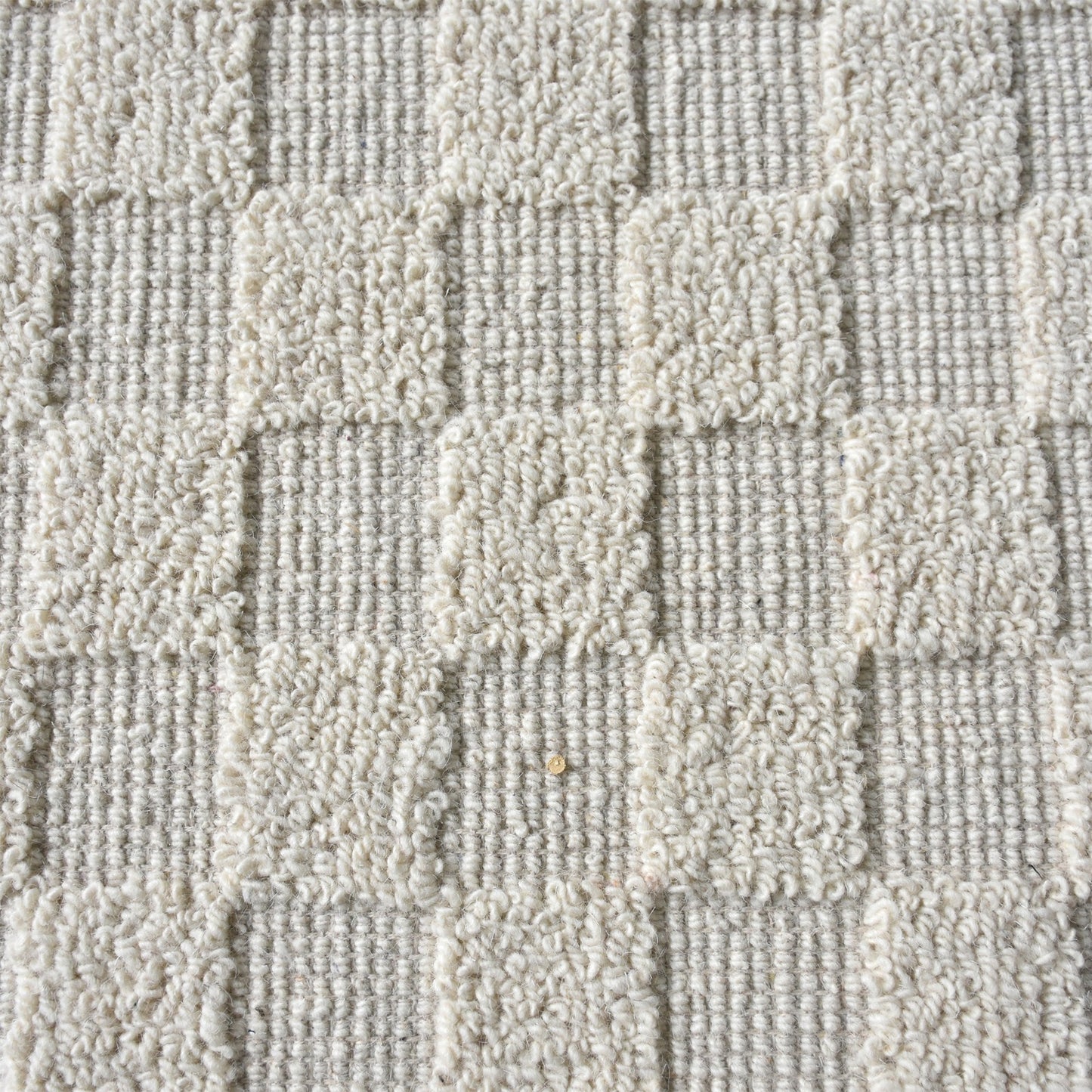 CALAVAR RUG - WOOL