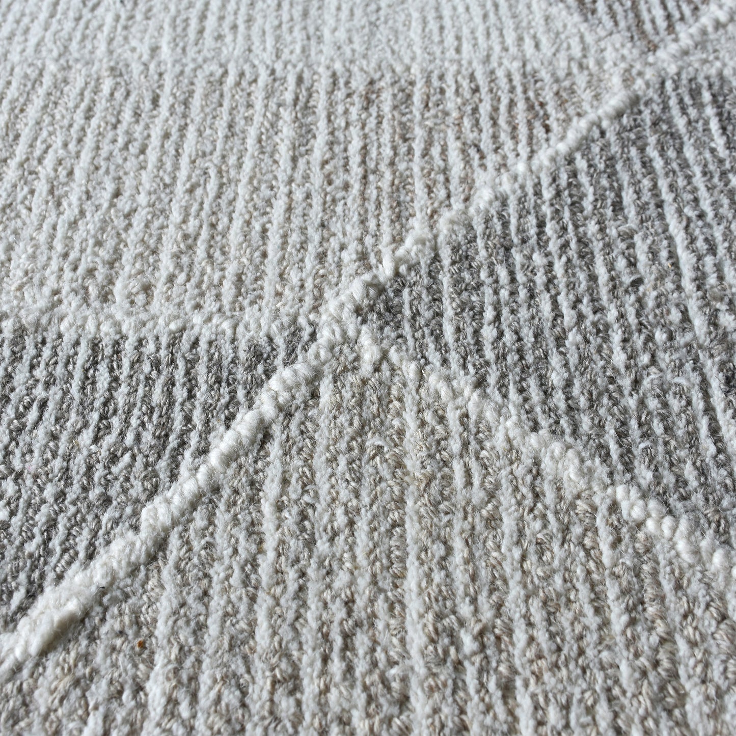 Area Rug, Bedroom Rug, Living Room Rug, Living Area Rug, Indian Rug, Office Carpet, Office Rug, Shop Rug Online, Wool, Natural, Hand woven, Cut And Loop, Geometrical