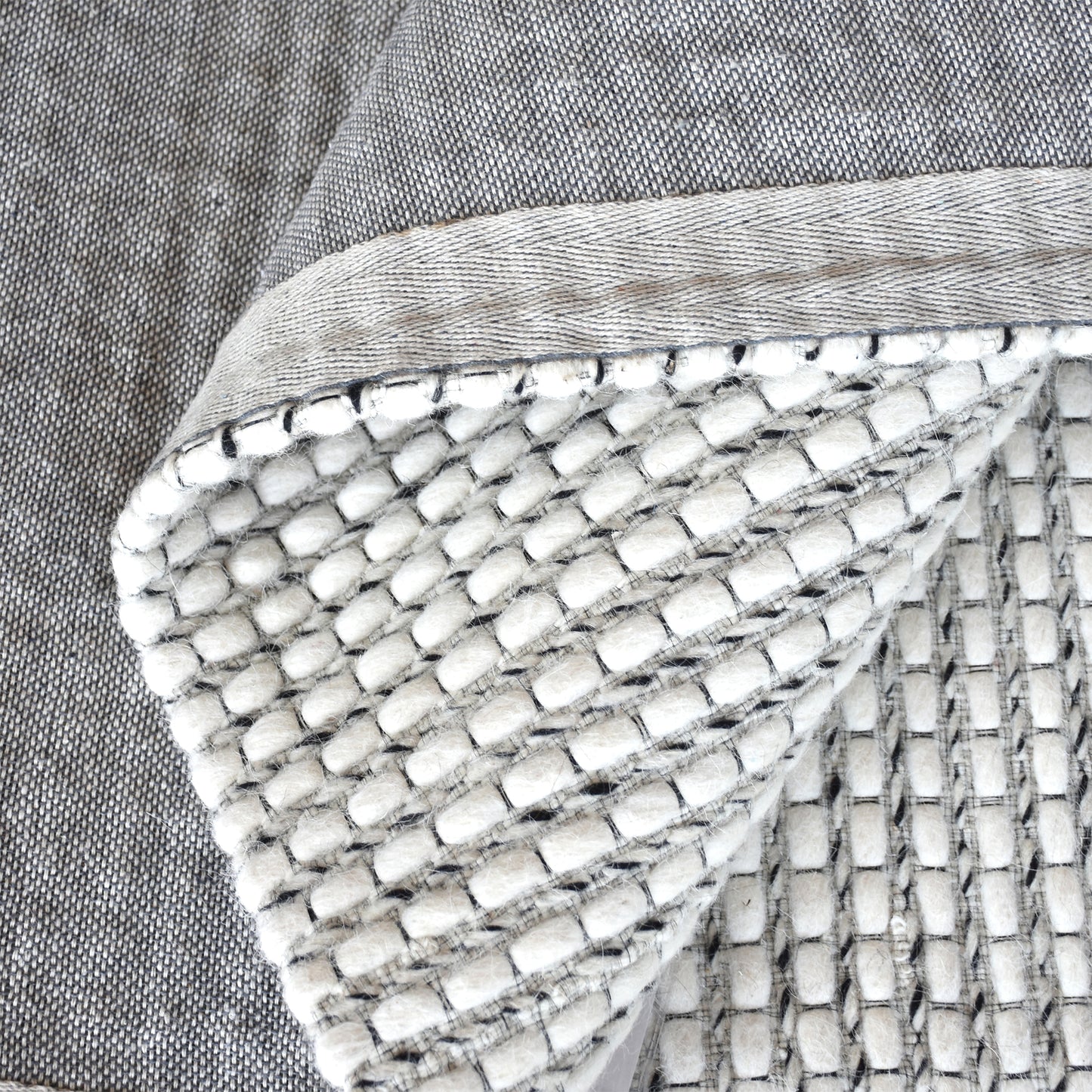 Area Rug, Bedroom Rug, Living Room Rug, Living Area Rug, Indian Rug, Office Carpet, Office Rug, Shop Rug Online, Felted Wool, Grey, Textured