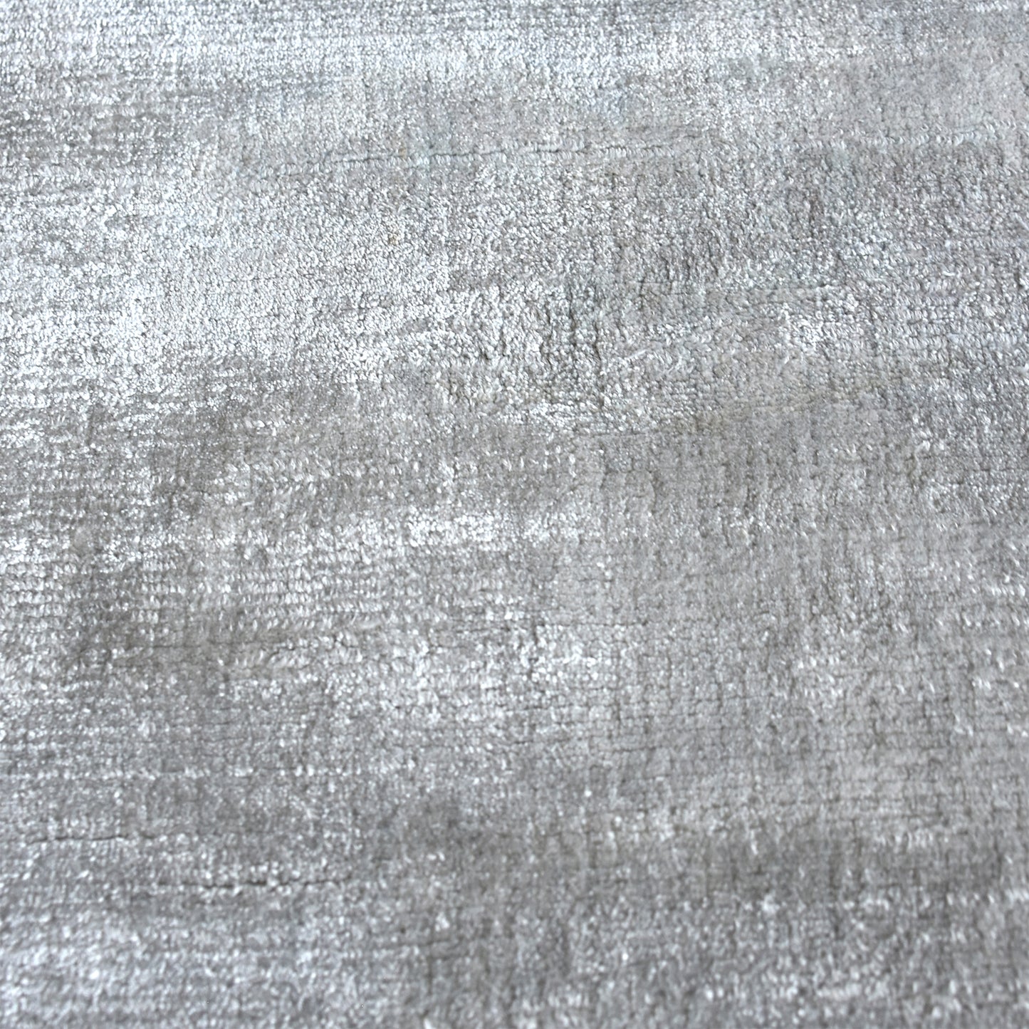 Area Rug, Bedroom Rug, Living Room Rug, Living Area Rug, Indian Rug, Office Carpet, Office Rug, Shop Rug Online, Viscose, Silver, Hand woven, All Cut, Textured