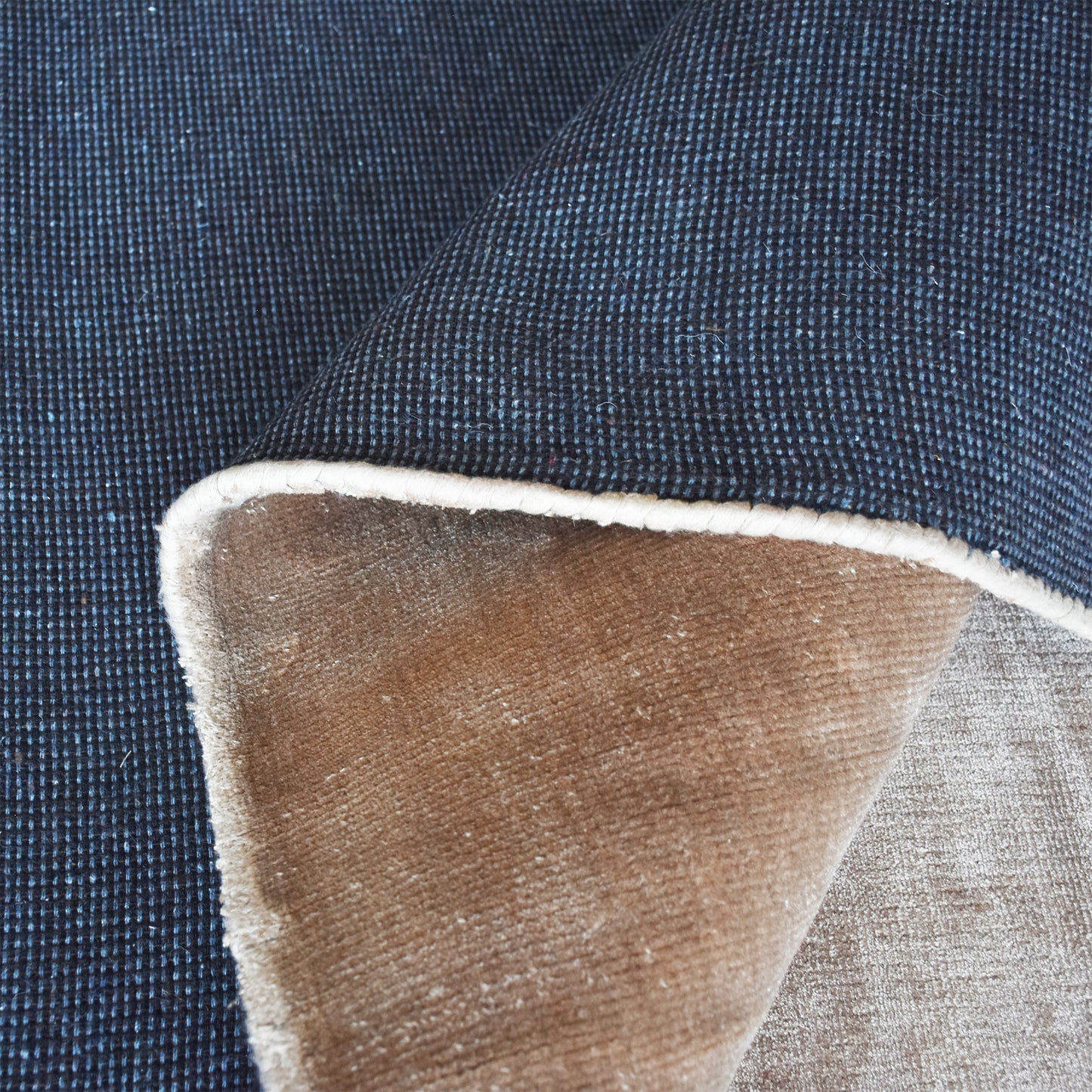 Area Rug, Bedroom Rug, Living Room Rug, Living Area Rug, Indian Rug, Office Carpet, Office Rug, Shop Rug Online, Viscose, Taupe, Hand woven, All Cut, Textured