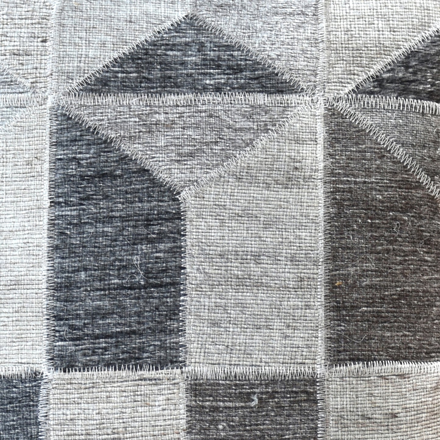 Breda Pillow, Wool, Viscose, Pearl Grey