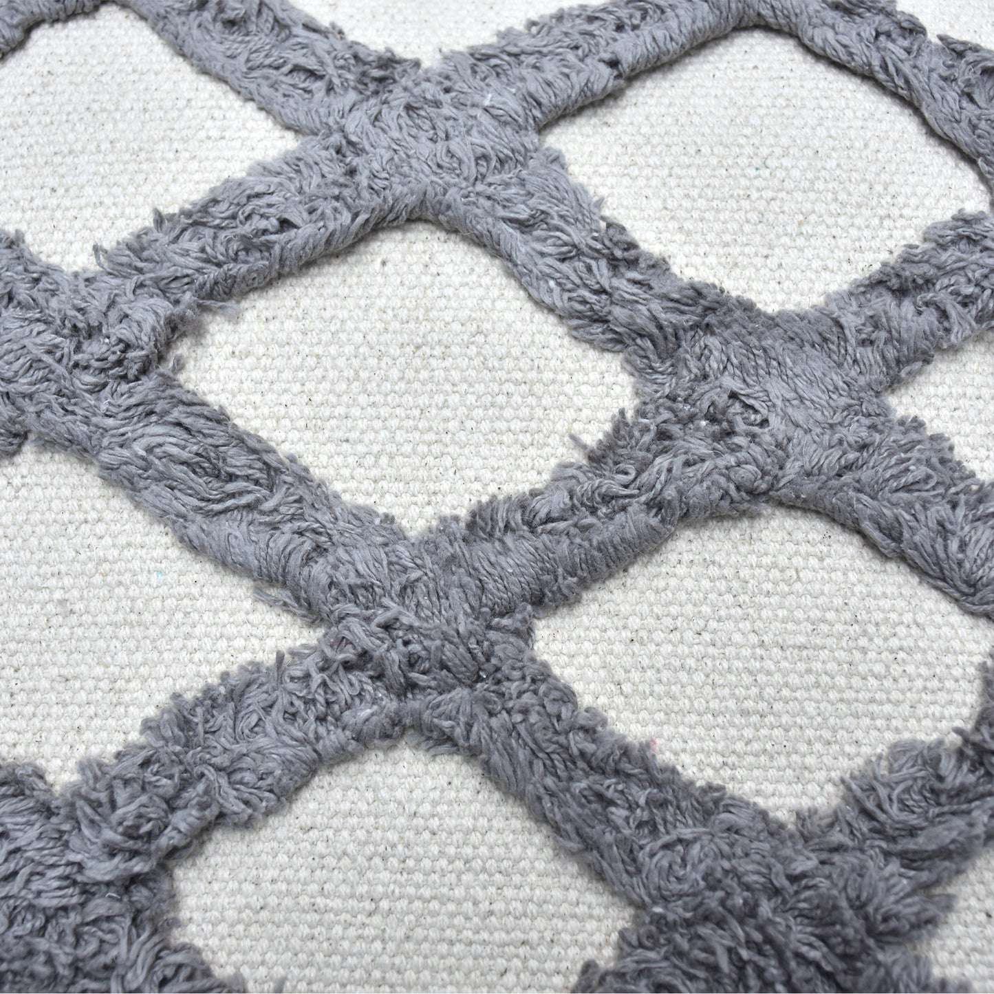 Cambrian Pillow, Cotton, Grey, Bm Sn, All Cut