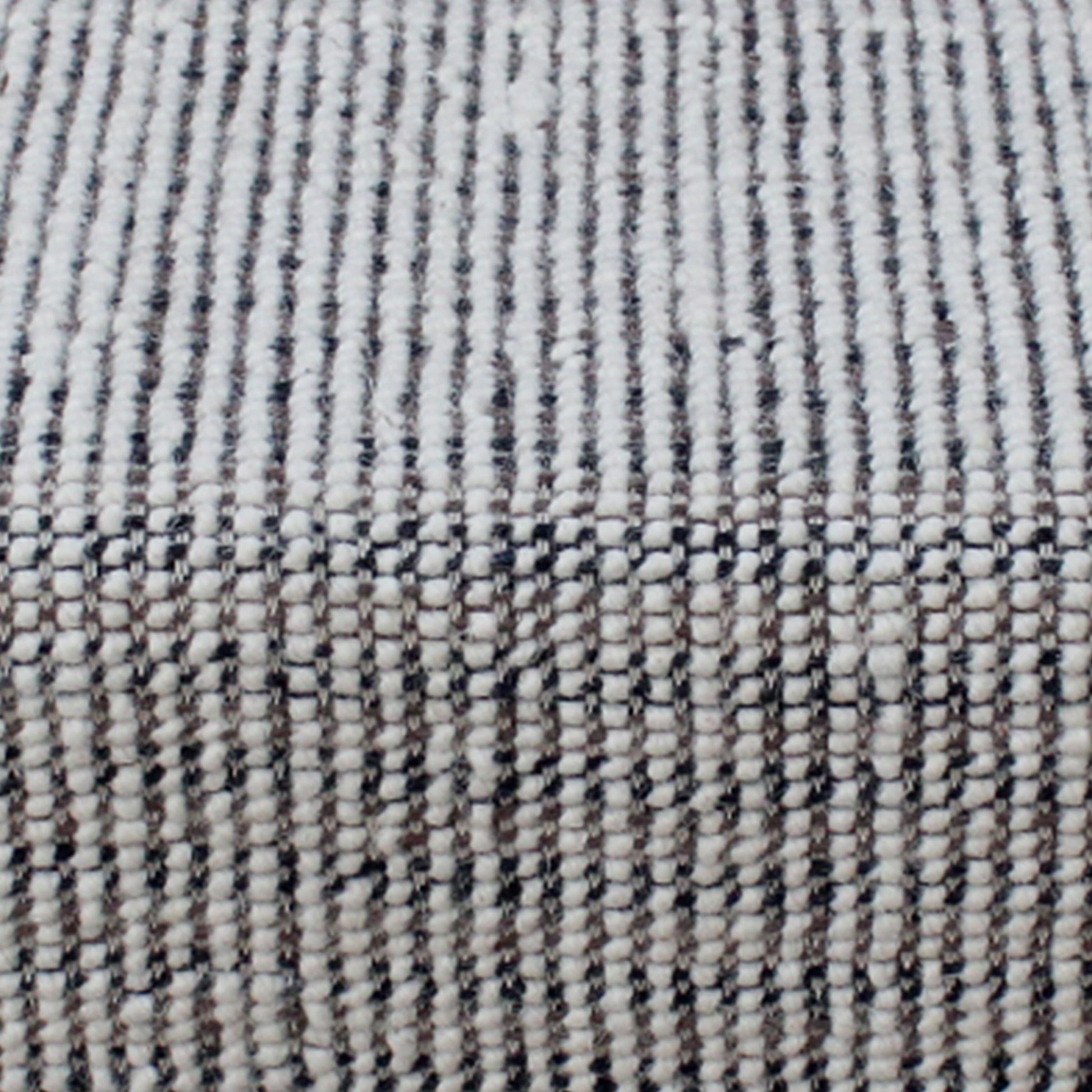 Kenfig Bench, Wool, Polyester, Natural White, Grey, Hand woven, All Loop