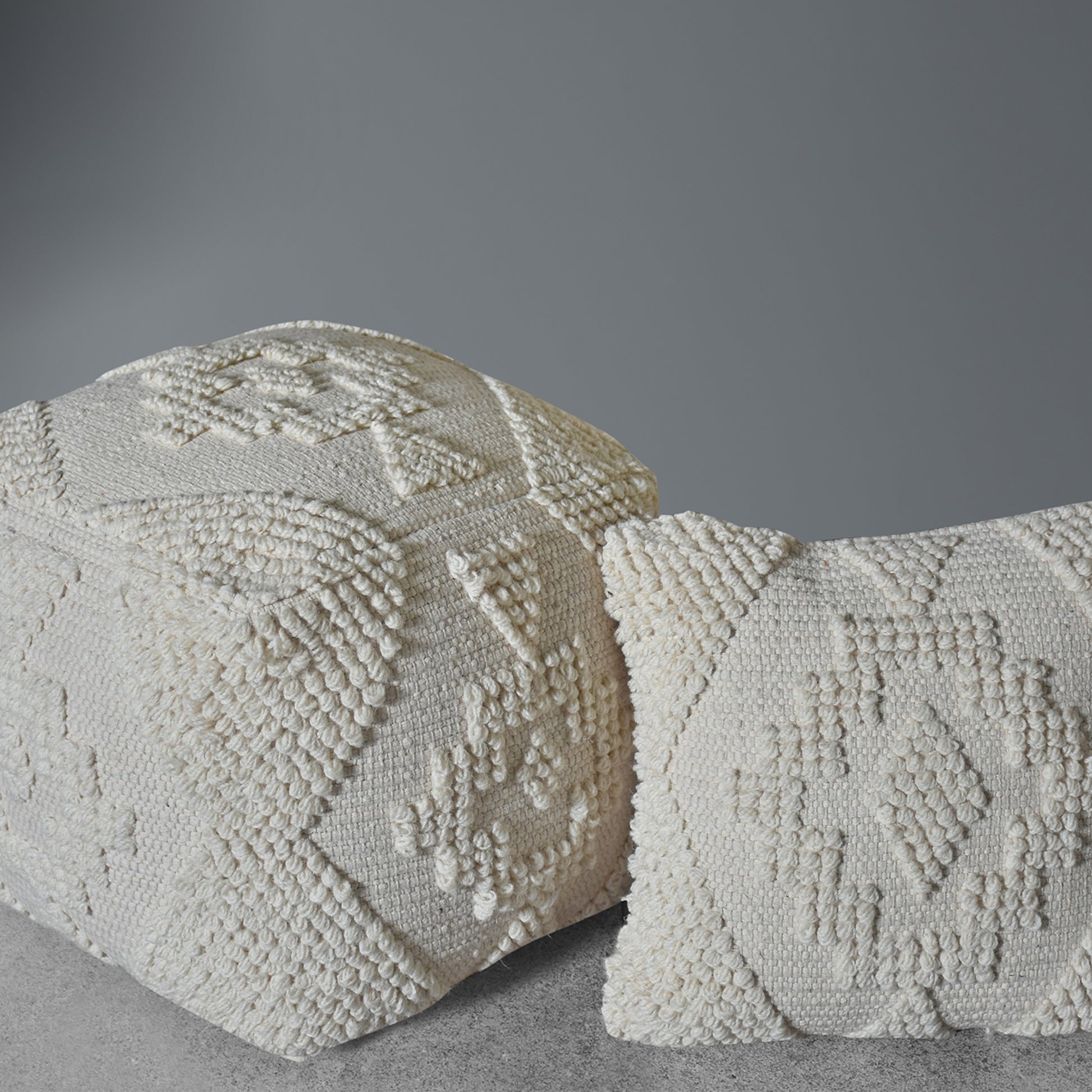 Larvik Pillow, Wool, Natural White, Pitloom, All Loop