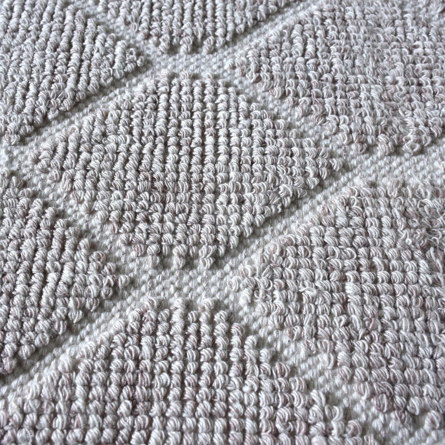 Area Rug, Bedroom Rug, Living Room Rug, Living Area Rug, Indian Rug, Office Carpet, Office Rug, Shop Rug Online, Pet, Grey, Pitloom, All Loop, Geometrical