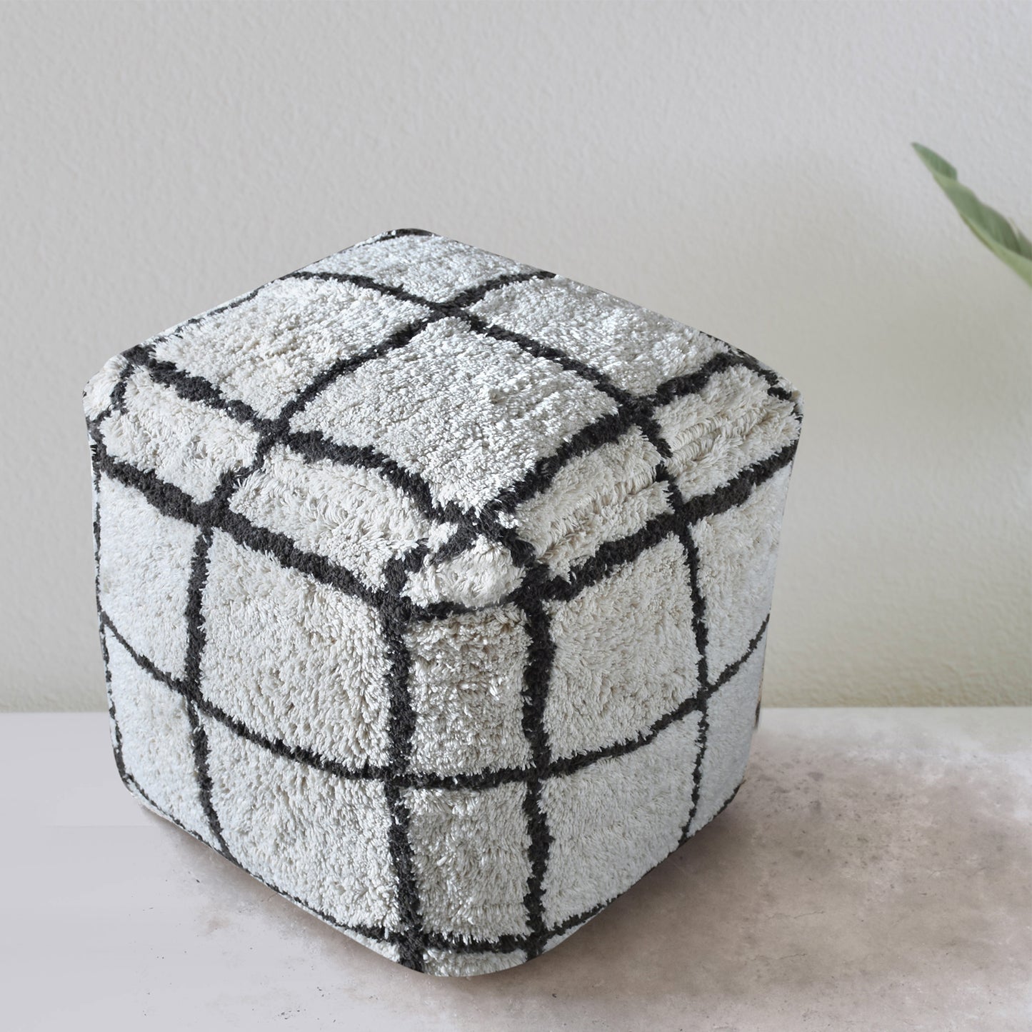 Tudor Pouf, Cotton, Natural White/Charcoal, Bm Fn, All Cut