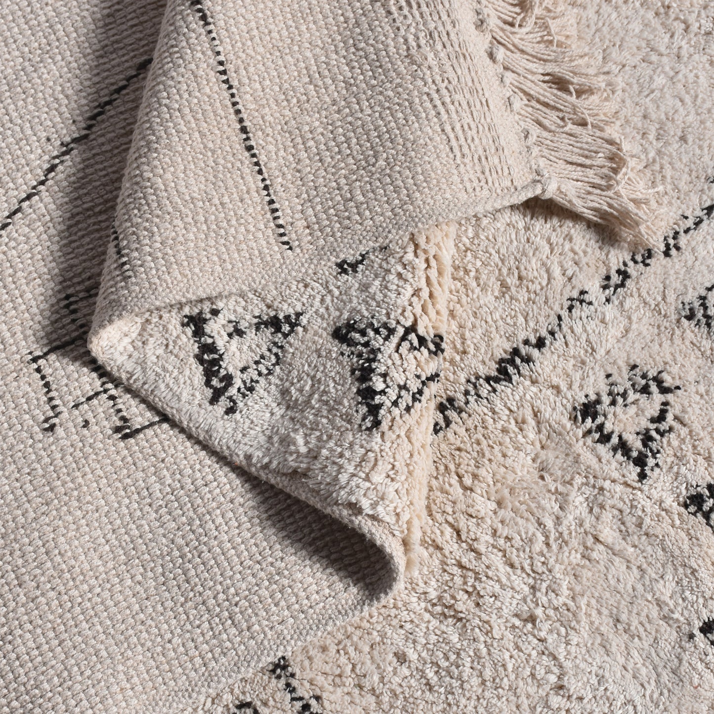 Area Rug, Bedroom Rug, Living Room Rug, Living Area Rug, Indian Rug, Office Carpet, Office Rug, Shop Rug Online, Cotton, Natural White, Classical