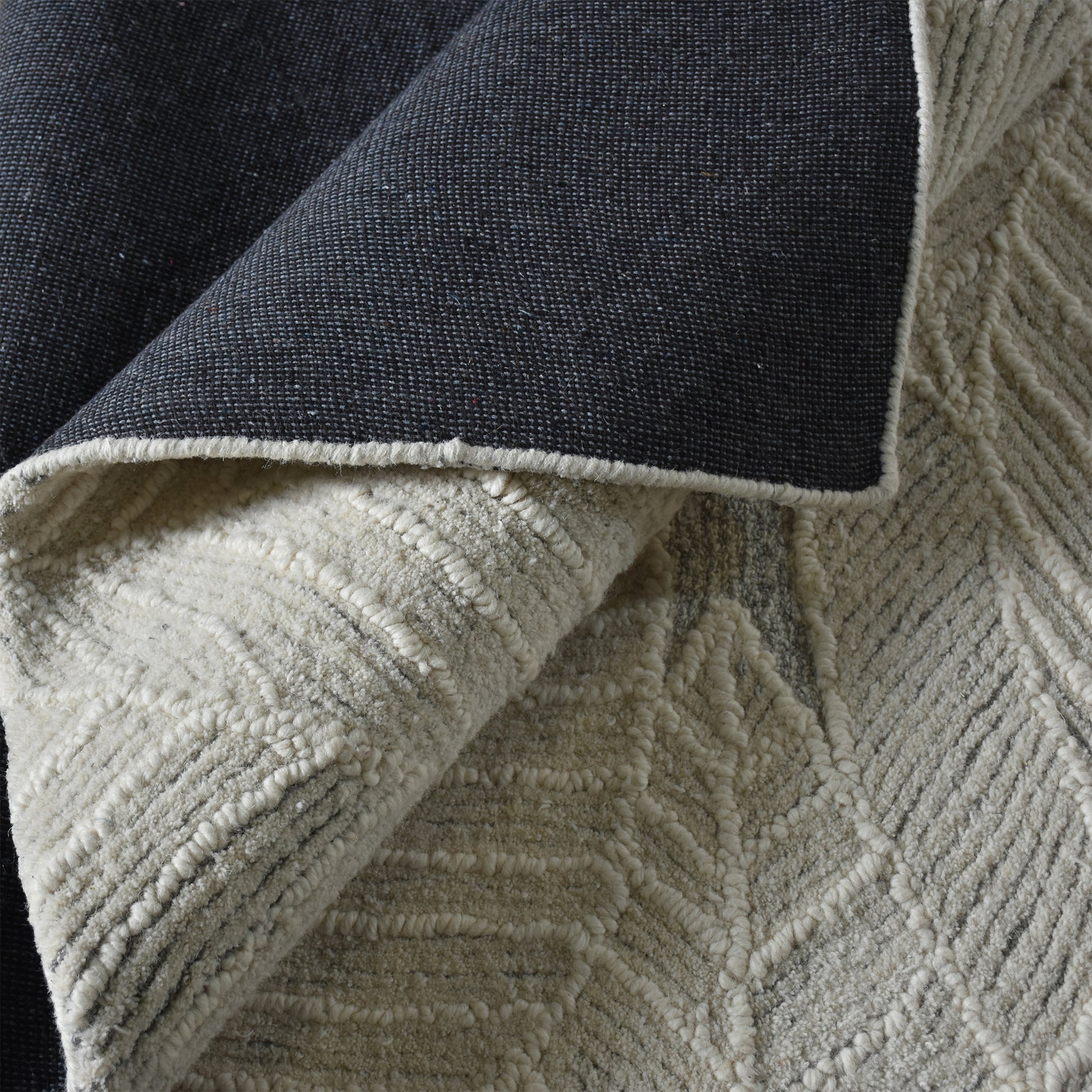 Area Rug, Bedroom Rug, Living Room Rug, Living Area Rug, Indian Rug, Office Carpet, Office Rug, Shop Rug Online, Wool, Grey, Natural White, Hand tufted, Cut And Loop, Modern