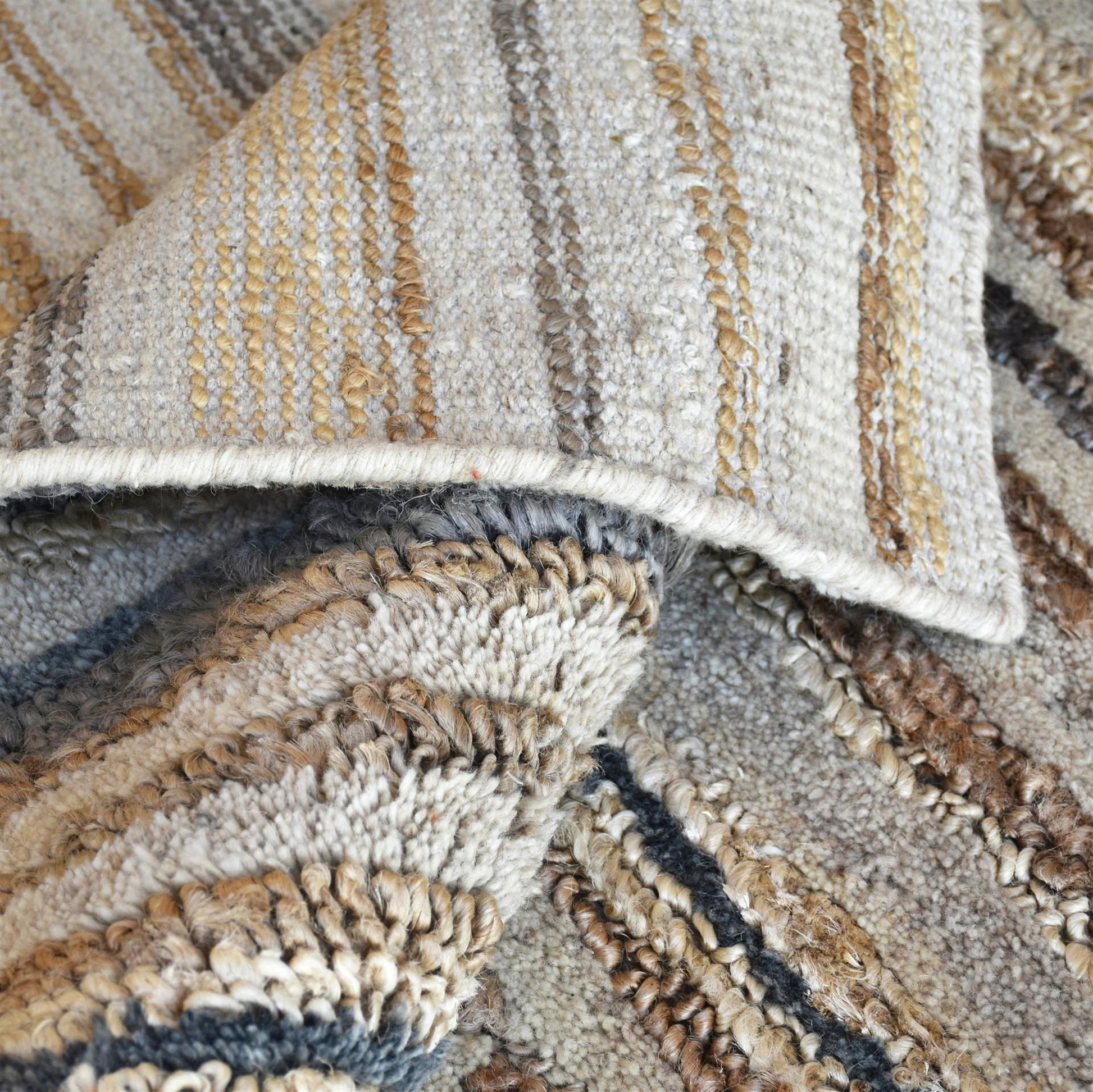 Area Rug, Bedroom Rug, Living Room Rug, Living Area Rug, Indian Rug, Office Carpet, Office Rug, Shop Rug Online, Hemp, Wool, Grey, Natural, Hand knotted, Cut And Loop, contemporary