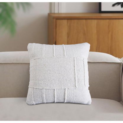 BYERA CUSHION - WOOL - IVORY