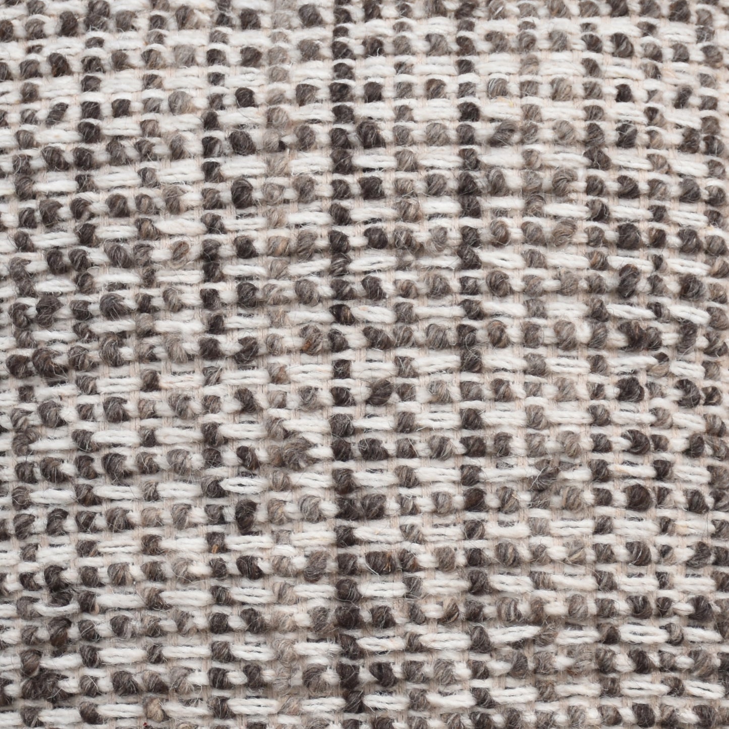 KIEV CUSHION - WOOL