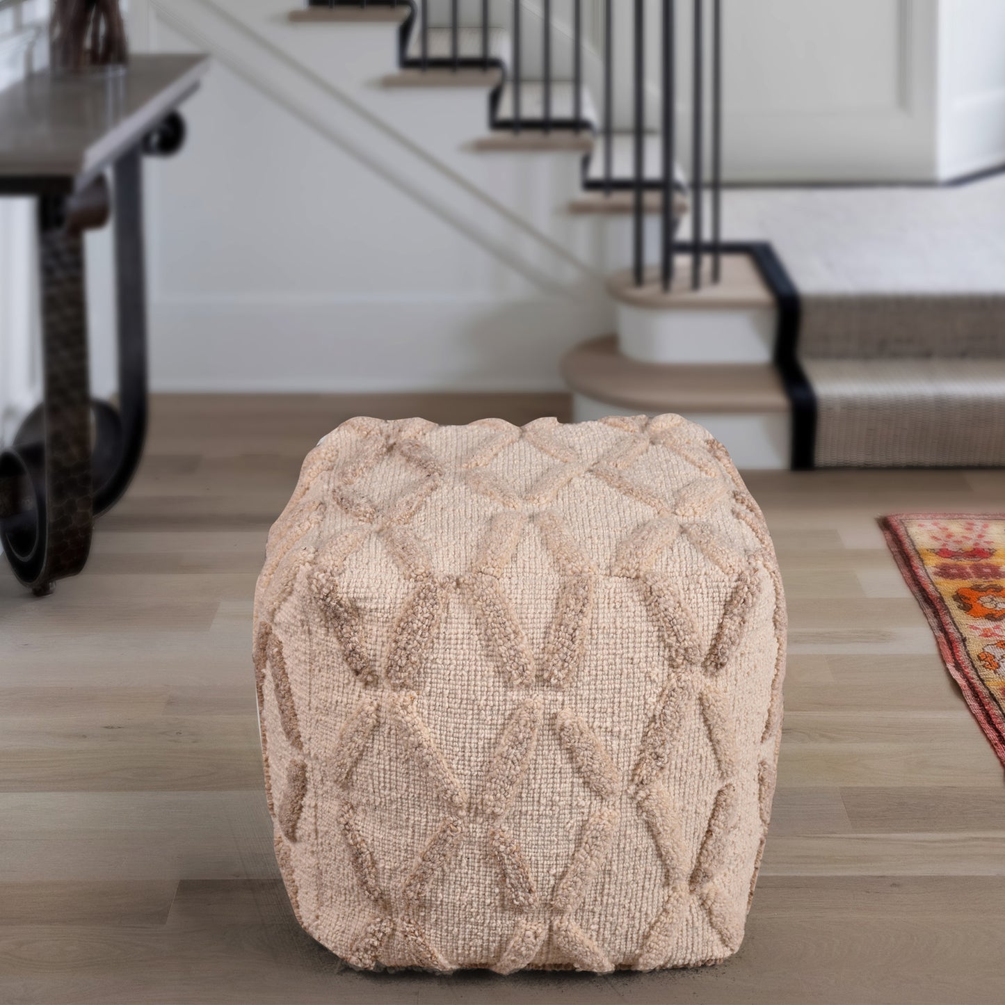 KOVEN POUF - WOOL