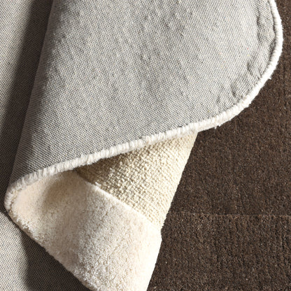 LAAKSO RUG - WOOL - HANDWOVEN/OVERTUFTED - IVORY/BROWN