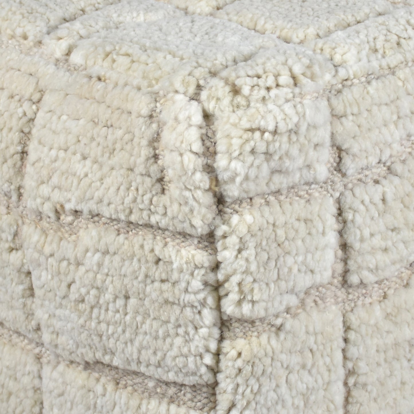 LUXTON POUF - NZ WOOL