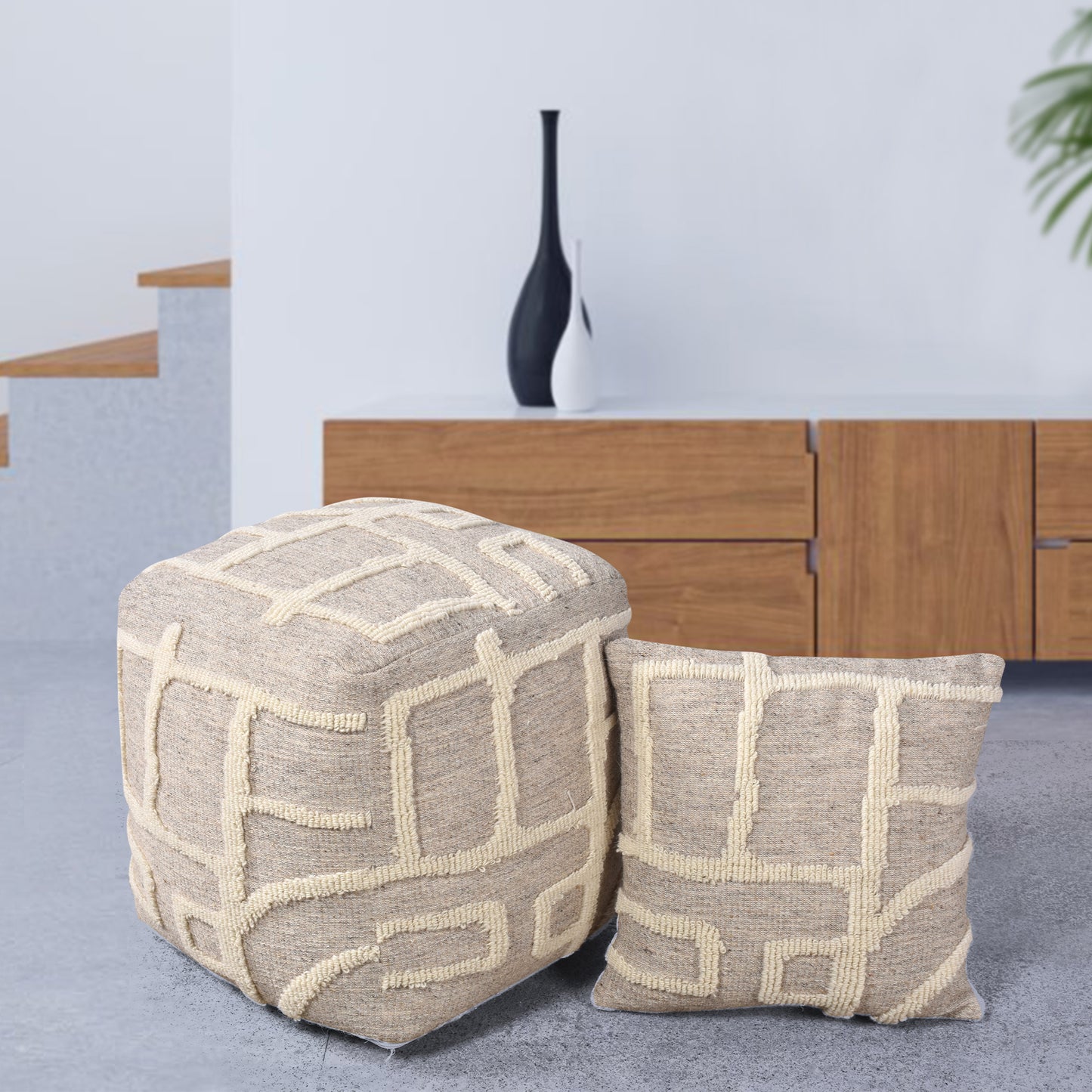 MARUIA POUF - WOOL