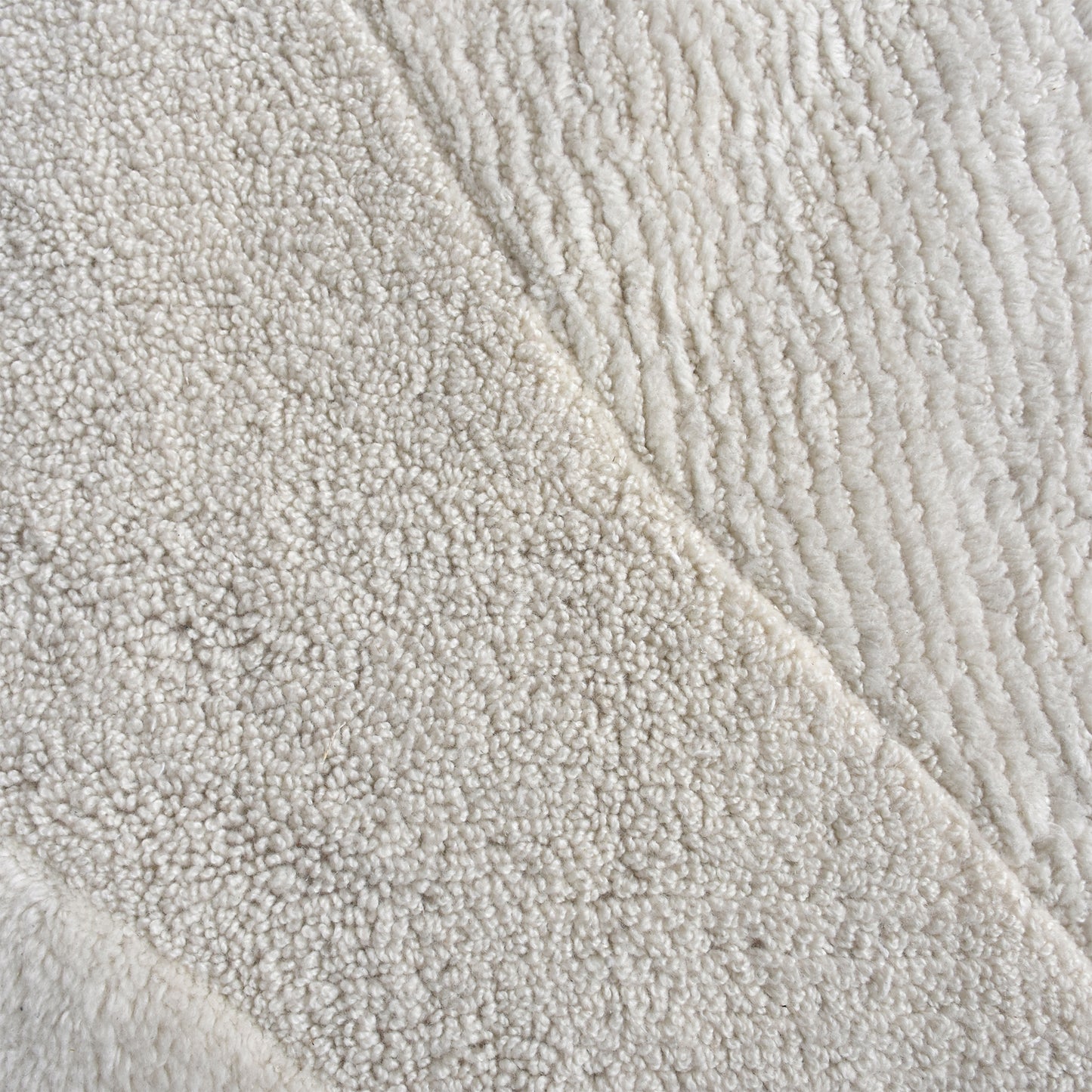 PIGOTT RUG - NZ WOOL - TABLE TUFTED - IVORY (BACKING)