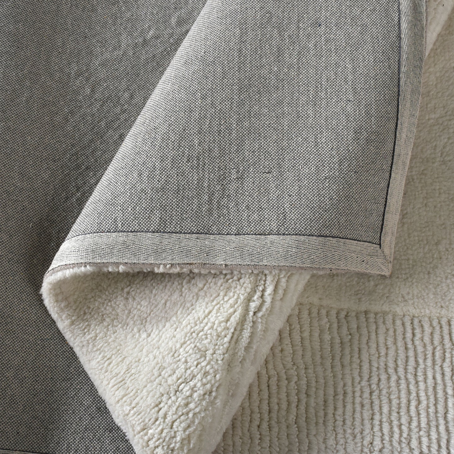 PIGOTT RUG - NZ WOOL - TABLE TUFTED - IVORY (BACKING)