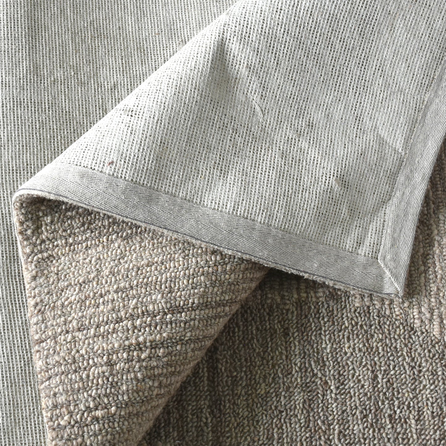 POKANA RUG - GREY/BEIGE - WOOL - HAND WOVEN, OVER TUFTED