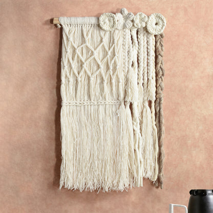 STRAUM WALL HANGING - IVORY - HAND KNITTED - WOOL