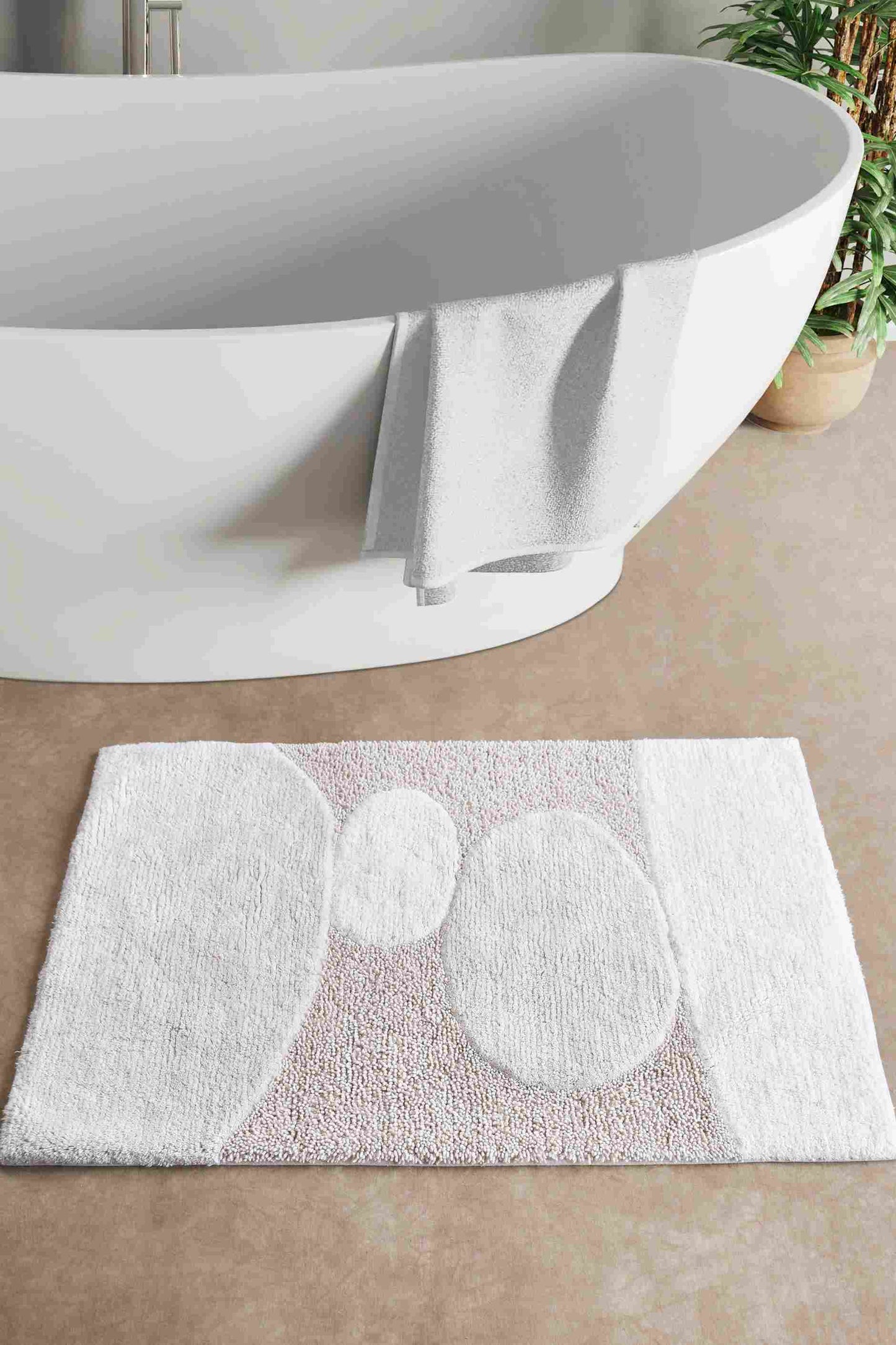 TOINNE BATH RUG - NATURAL/IVORY - TABLE TUFTED - COTTON