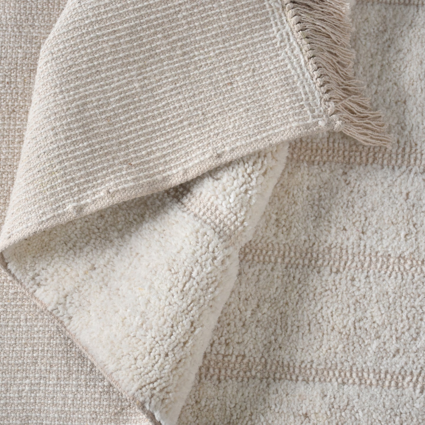 TRANI RUG - WOOL - TABLE TUFTED - IVORY