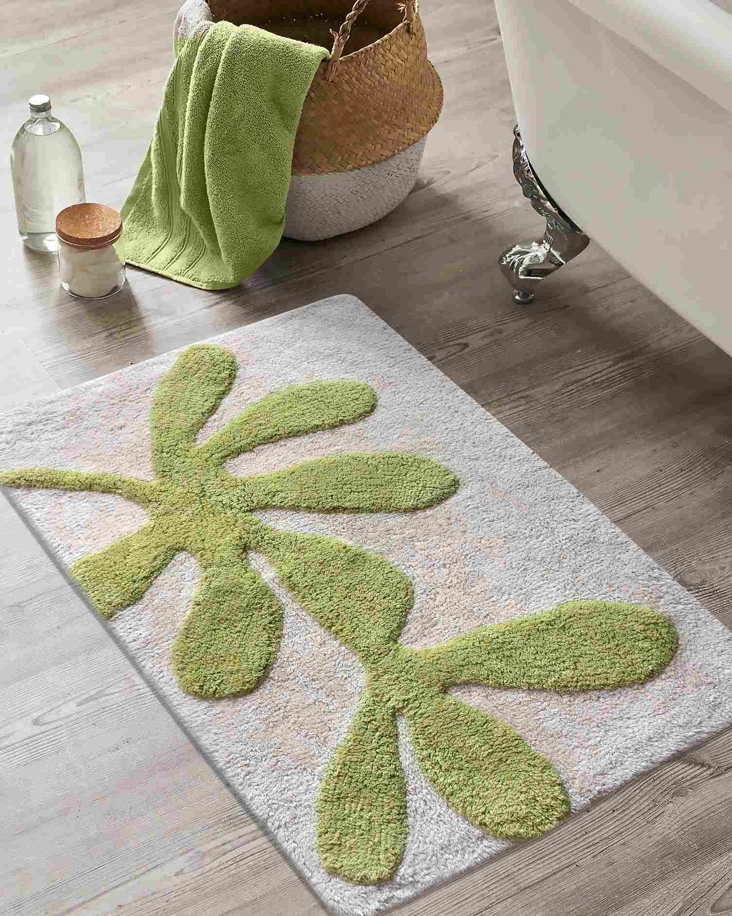 MALUTI BATH RUG - IVORY/GREEN - TABLE TUFTED - COTTON