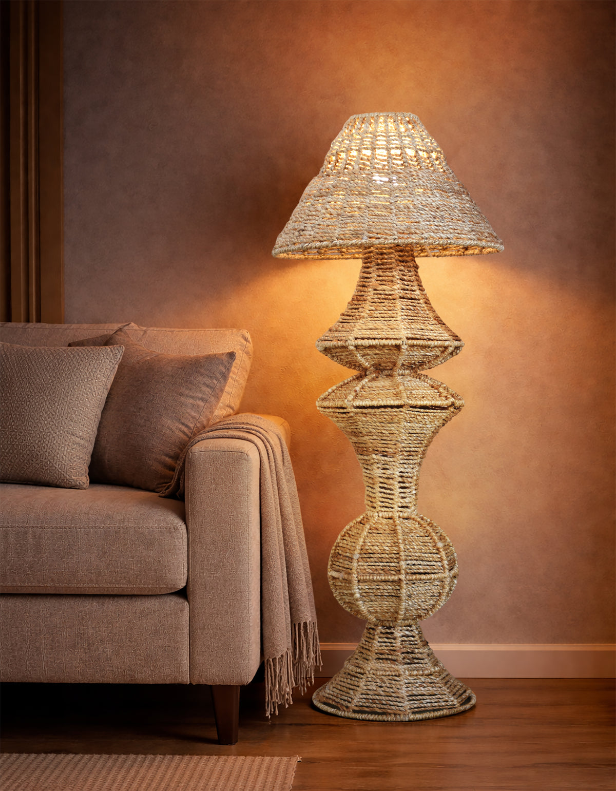 VAEL FLOOR LAMP - NATURAL - HAND MADE - JUTE