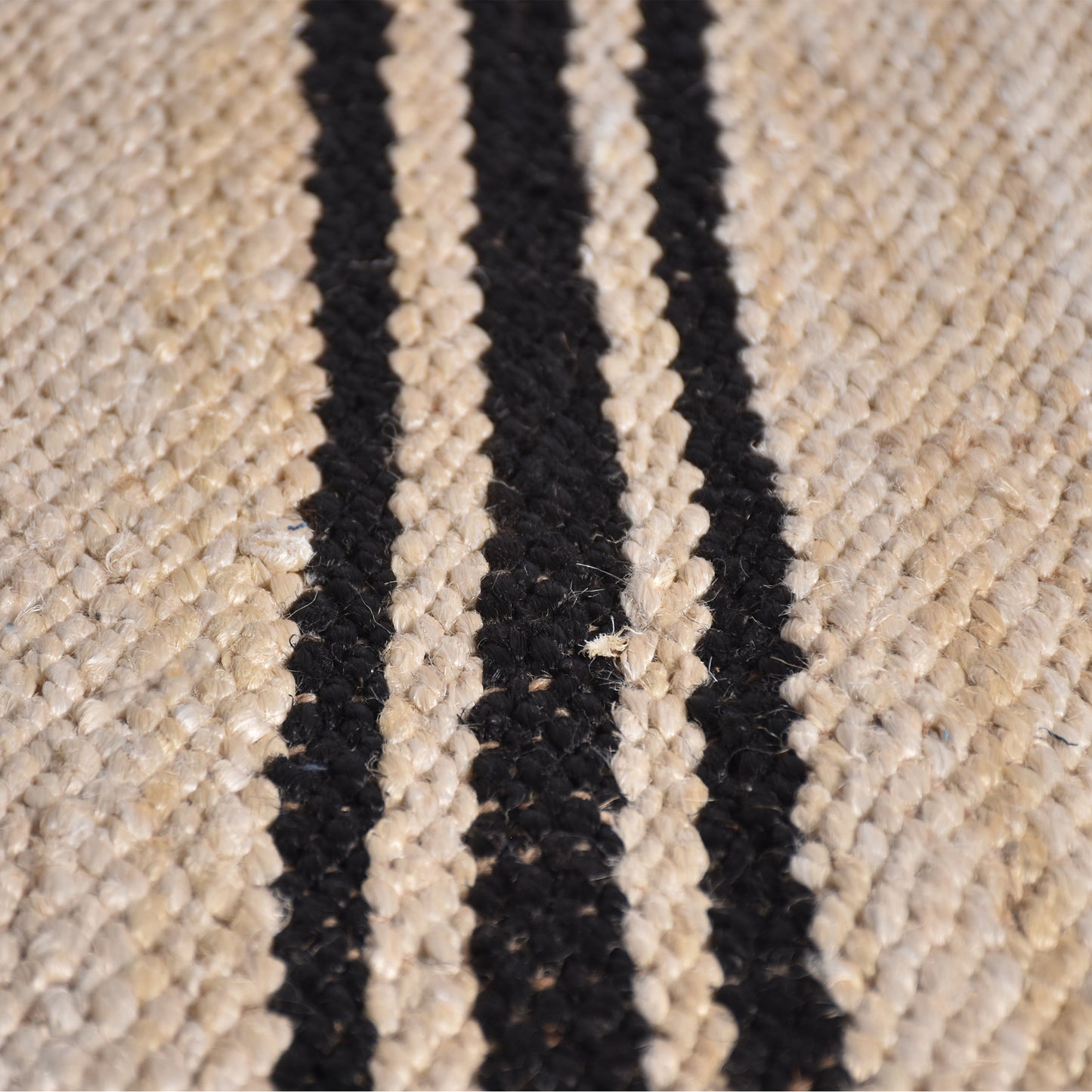 ZALINS RUG - JUTE