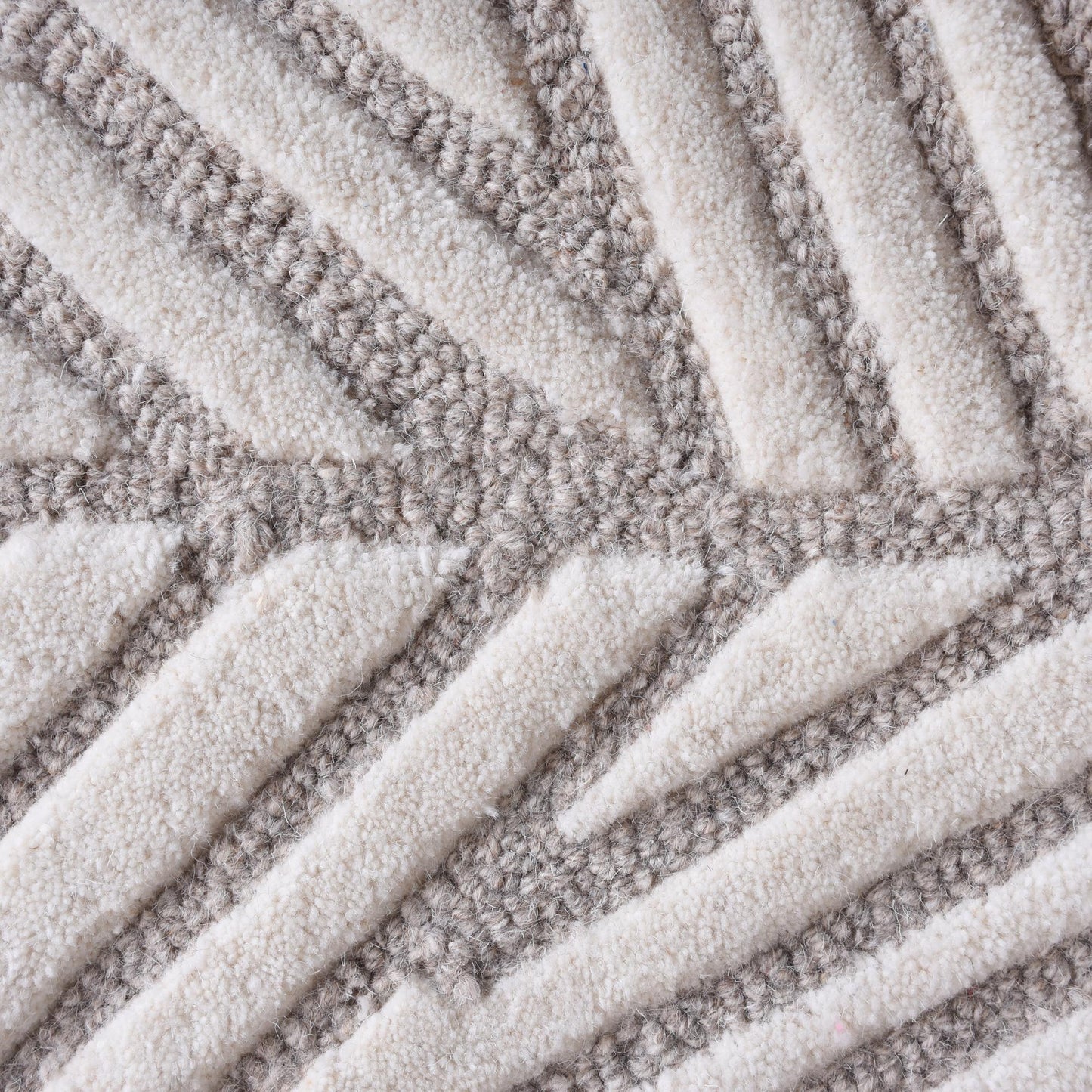 RANTAO RUG - IVORY/GREY - HAND TUFTED - WOOL