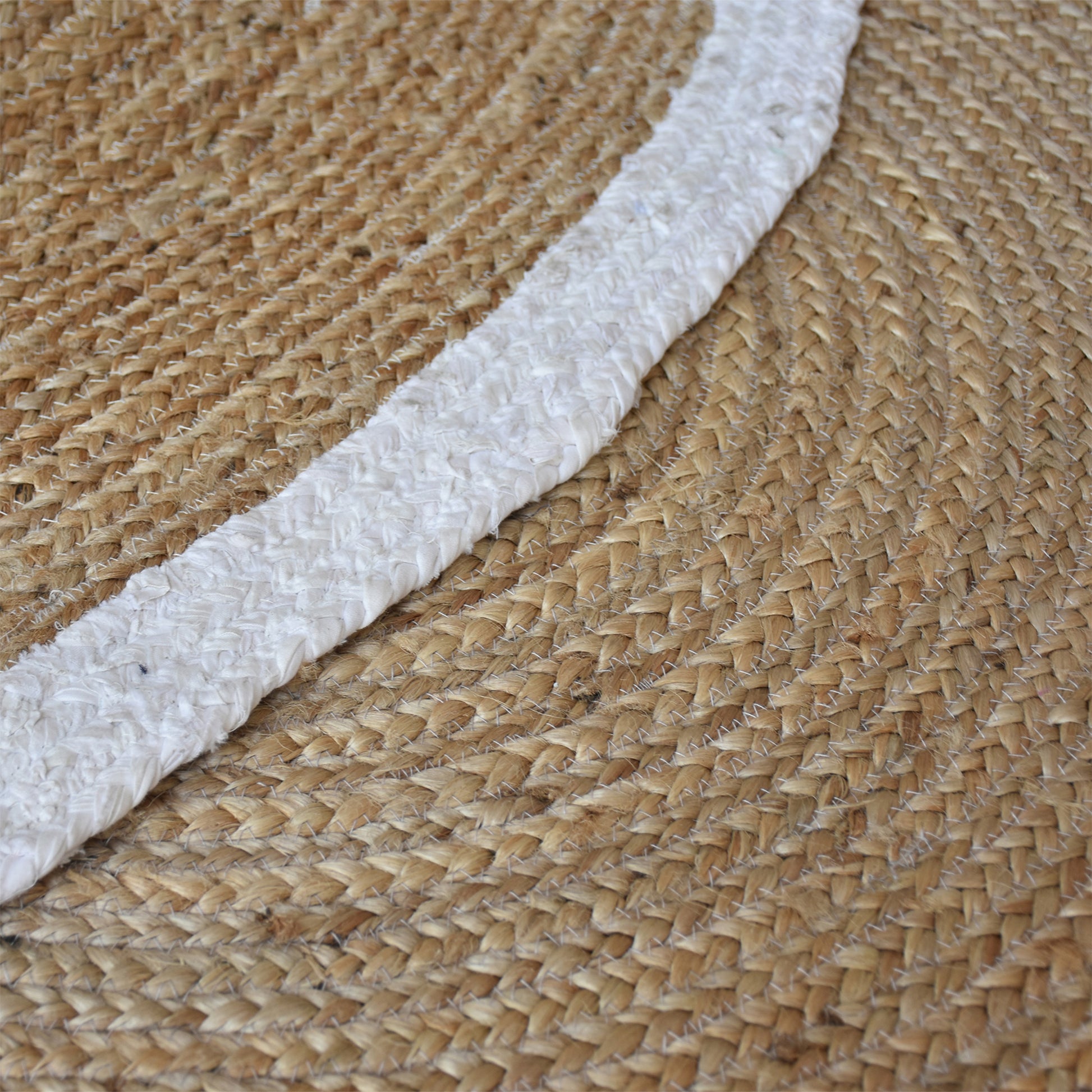 Area Rug, Bedroom Rug, Living Room Rug, Living Area Rug, Indian Rug, Office Carpet, Office Rug, Shop Rug Online, Hemp, Recycled Fabric, Natural White, Natural, Hm Stitching, Flat Weave, Braided