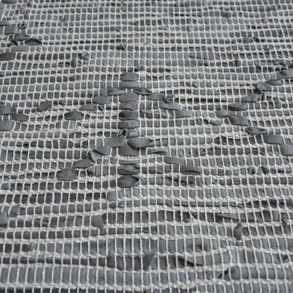 Area Rug, Bedroom Rug, Living Room Rug, Living Area Rug, Indian Rug, Office Carpet, Office Rug, Shop Rug Online, Leather, Silver, Pitloom, Flat Weave, diamond 