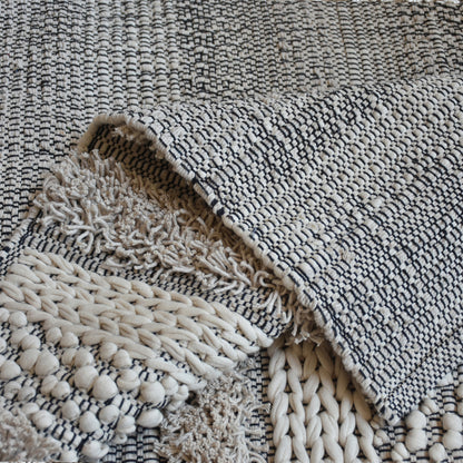 Area Rug, Bedroom Rug, Living Room Rug, Living Area Rug, Indian Rug, Office Carpet, Office Rug, Shop Rug Online, Cotton, Rag, Natural White, Pitloom, Cut And Loop, textured 