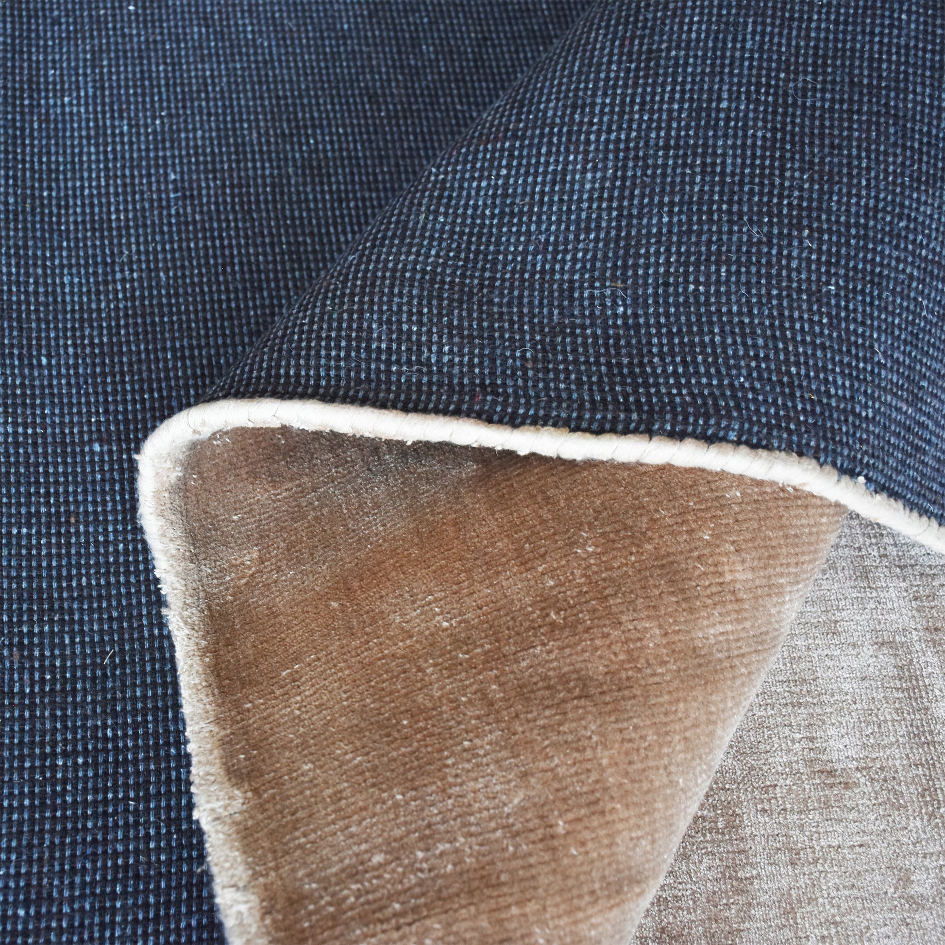 Area Rug, Bedroom Rug, Living Room Rug, Living Area Rug, Indian Rug, Office Carpet, Office Rug, Shop Rug Online, Viscose, Taupe, Hand woven, All Cut, Textured