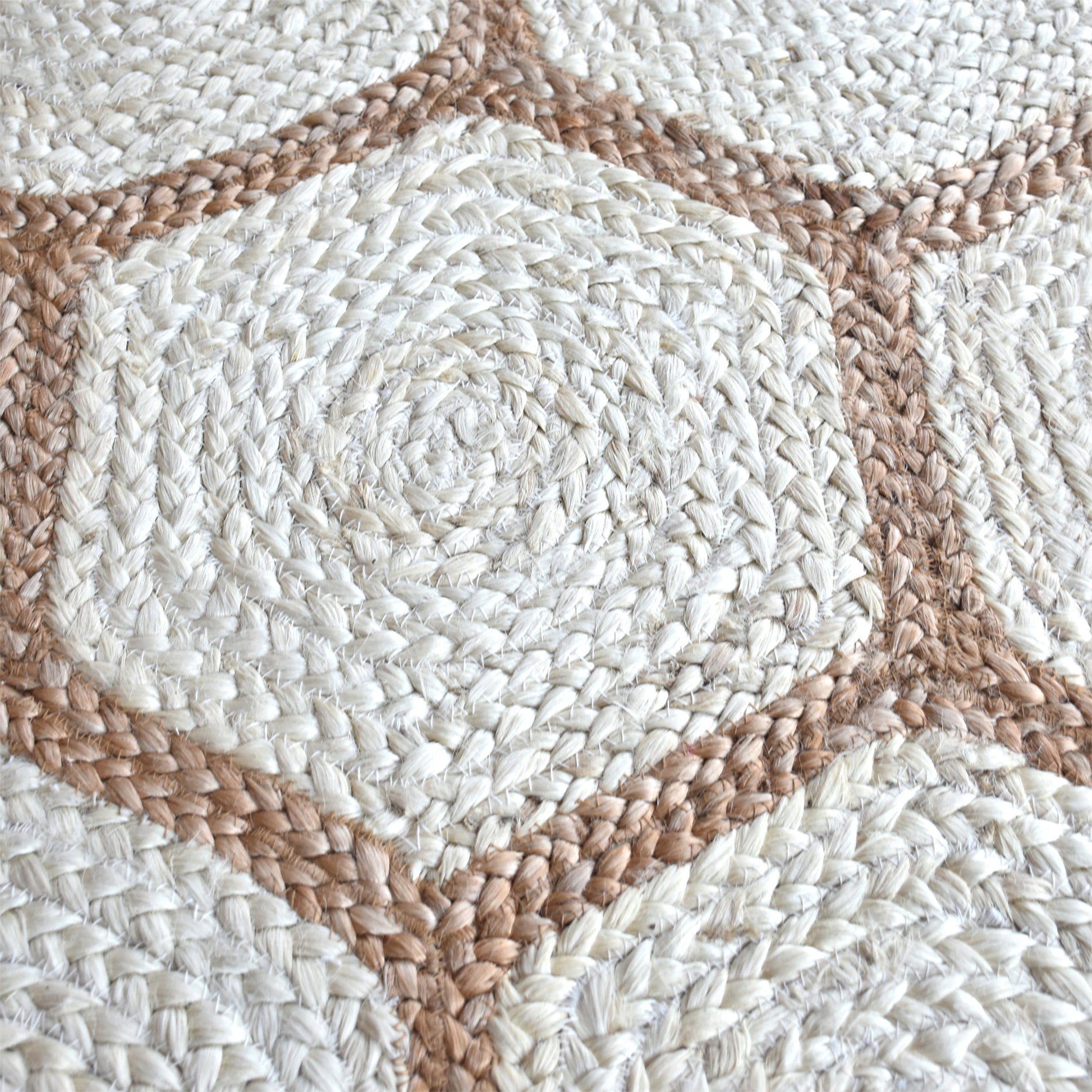 Area Rug, Bedroom Rug, Living Room Rug, Living Area Rug, Indian Rug, Office Carpet, Office Rug, Shop Rug Online, Hemp, Natural White, Brown, Hm Stitching, Flat Weave, Braided