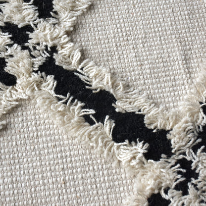 Area Rug, Bedroom Rug, Living Room Rug, Living Area Rug, Indian Rug, Office Carpet, Office Rug, Shop Rug Online, Wool, Natural White, Charcoal, Diamond