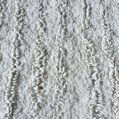 Area Rug, Bedroom Rug, Living Room Rug, Living Area Rug, Indian Rug, Office Carpet, Office Rug, Shop Rug Online, Cotton, Natural White, Bm Fn, Cut And Loop, Stripes