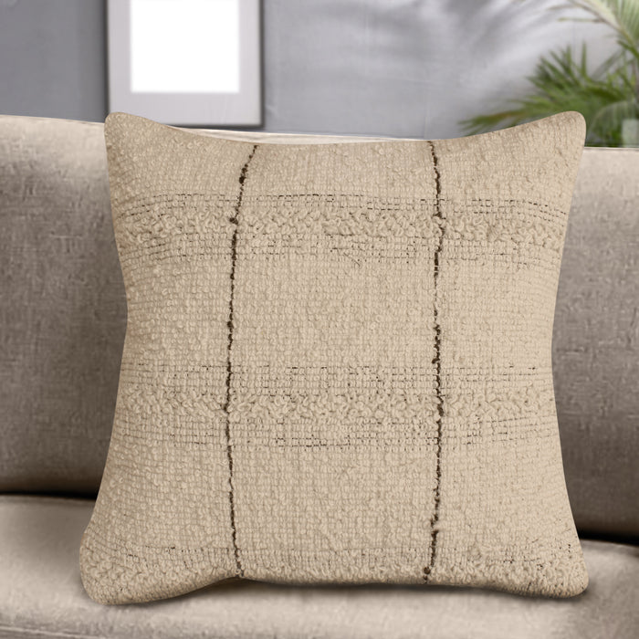 KULATA CUSHION - WOOL