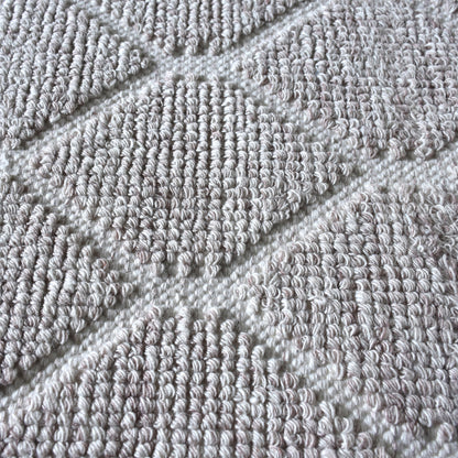 Area Rug, Bedroom Rug, Living Room Rug, Living Area Rug, Indian Rug, Office Carpet, Office Rug, Shop Rug Online, Pet, Grey, Pitloom, All Loop, Geometrical