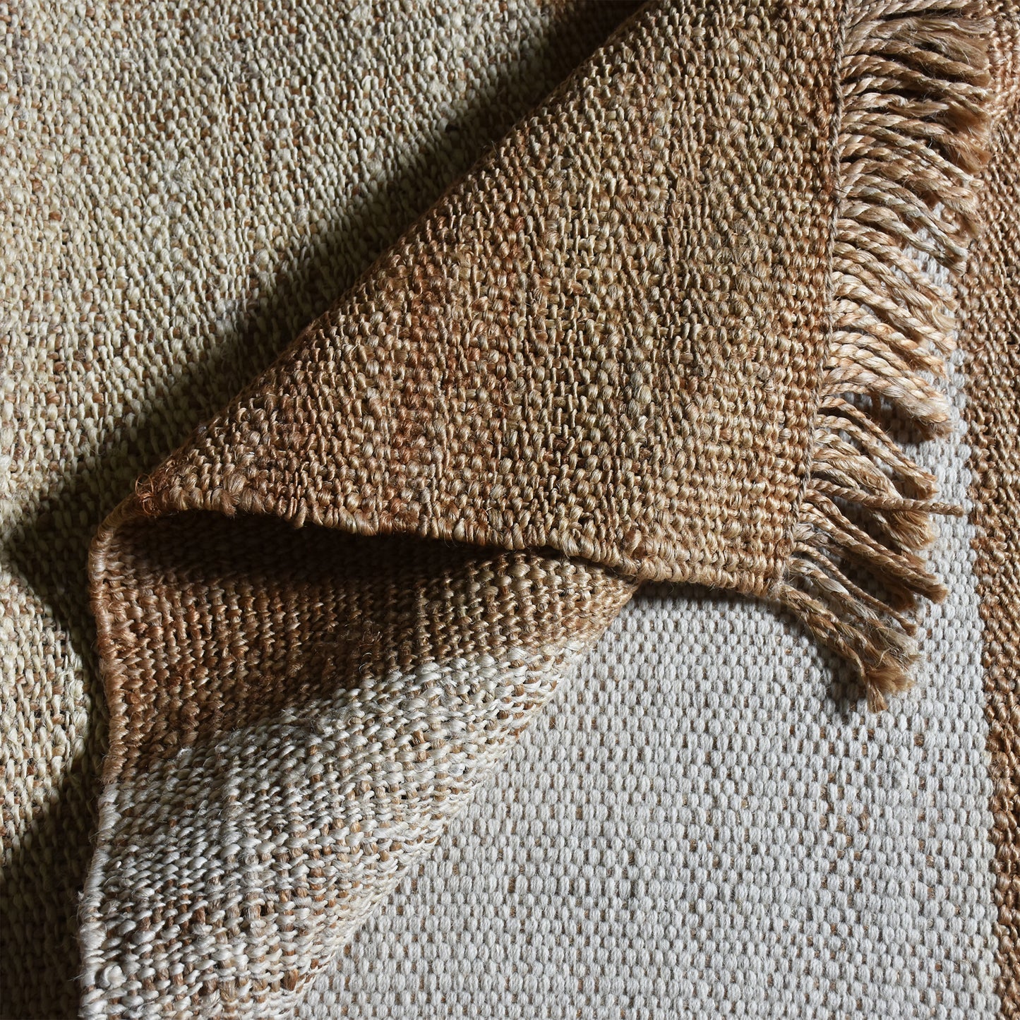 Area Rug, Bedroom Rug, Living Room Rug, Living Area Rug, Indian Rug, Office Carpet, Office Rug, Shop Rug Online, Hemp, Wool, Natural, Natural White, Jaquard Durry, Flat Weave, Intricate
