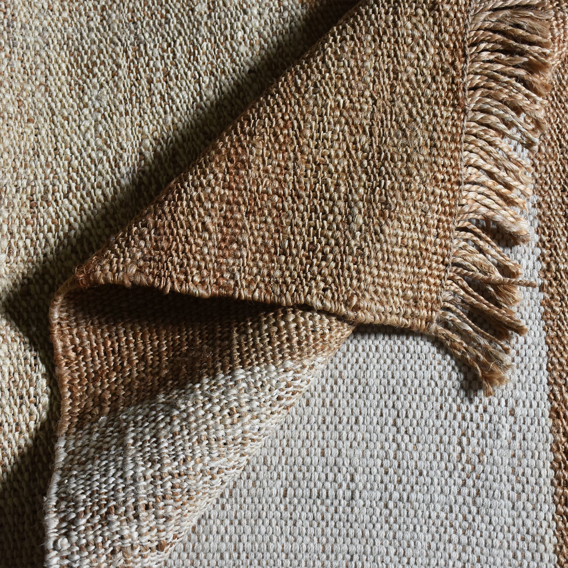 Area Rug, Bedroom Rug, Living Room Rug, Living Area Rug, Indian Rug, Office Carpet, Office Rug, Shop Rug Online, Hemp, Wool, Natural, Natural White, Jaquard Durry, Flat Weave, Intricate
