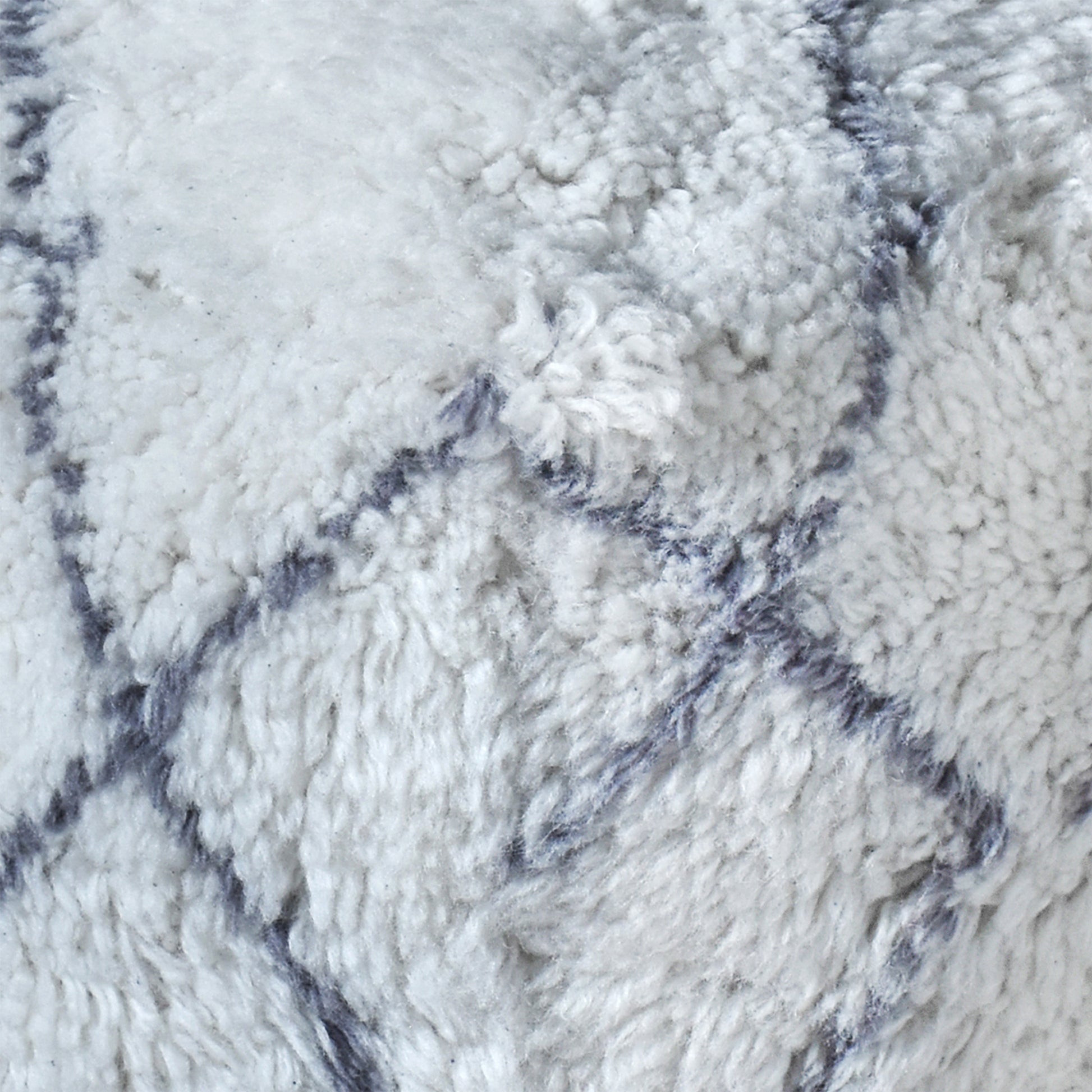 Pierre Pouf, Nz Wool, Natural White, Grey, Bm Sn, All Cut 